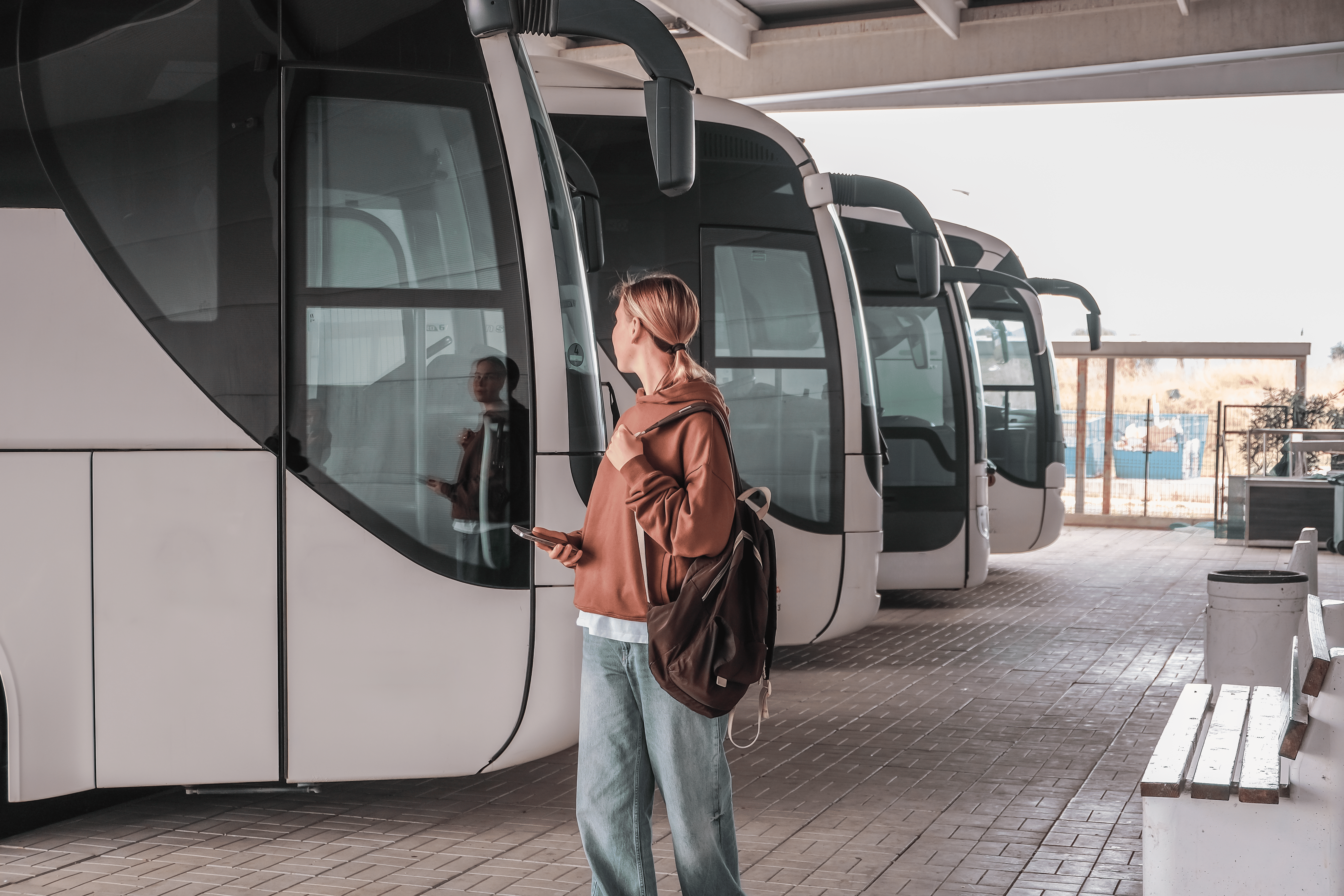 Scheduled shuttle service 2 in Rwanda - Group transport solutions